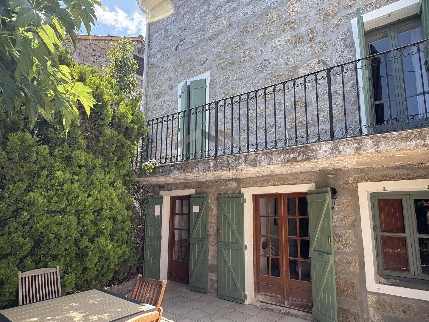 Maison 4 pièces 102 m² · à Porto-Vecchio · 102 m² · 375 000 €