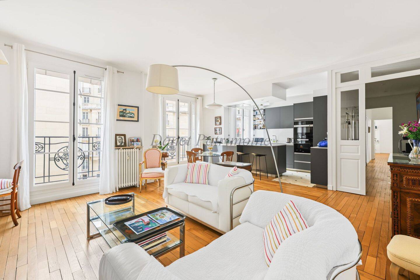 Appartement 3 pièces 85 m² · à Paris 16ème Arrondissement · 85,4 m² · 1 090 000 €