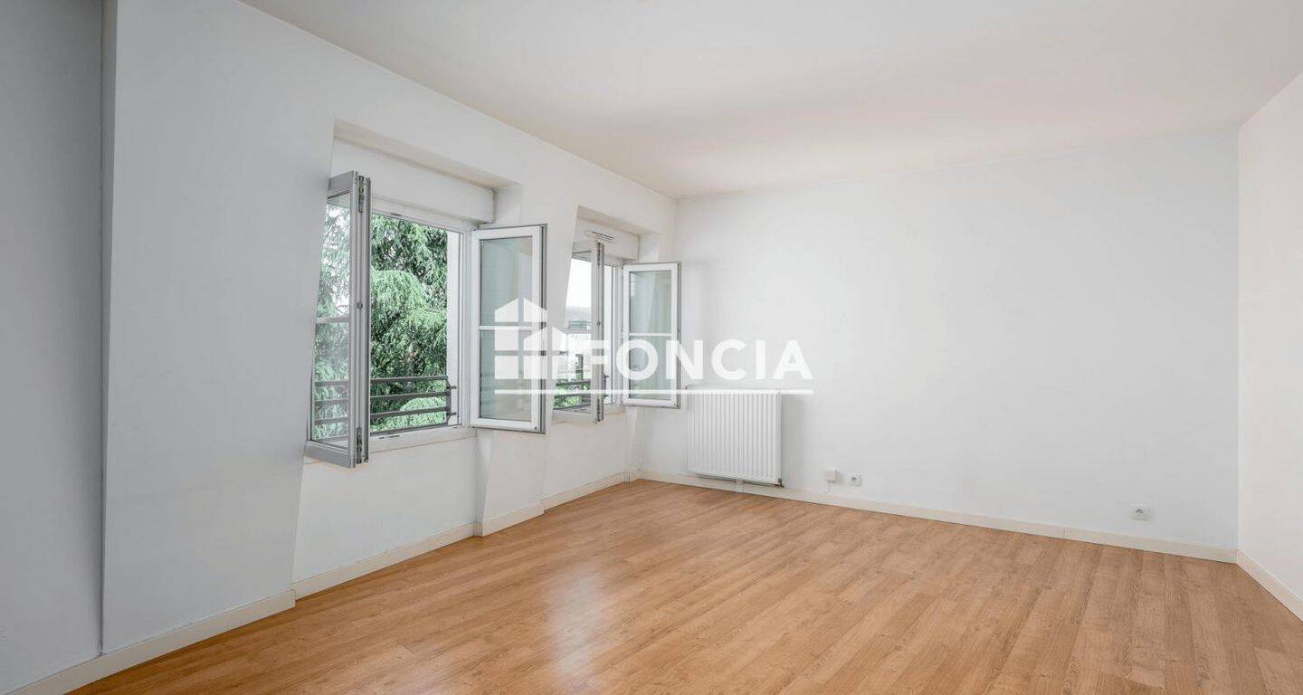 Appartement 2 pièces 50 m² · à Saint-Pierre-du-Perray · 50 m² · 159 900 €