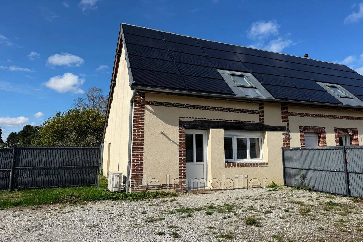 Maison 54 m² · à Auguaise · 54,3 m² · 657 €/mois