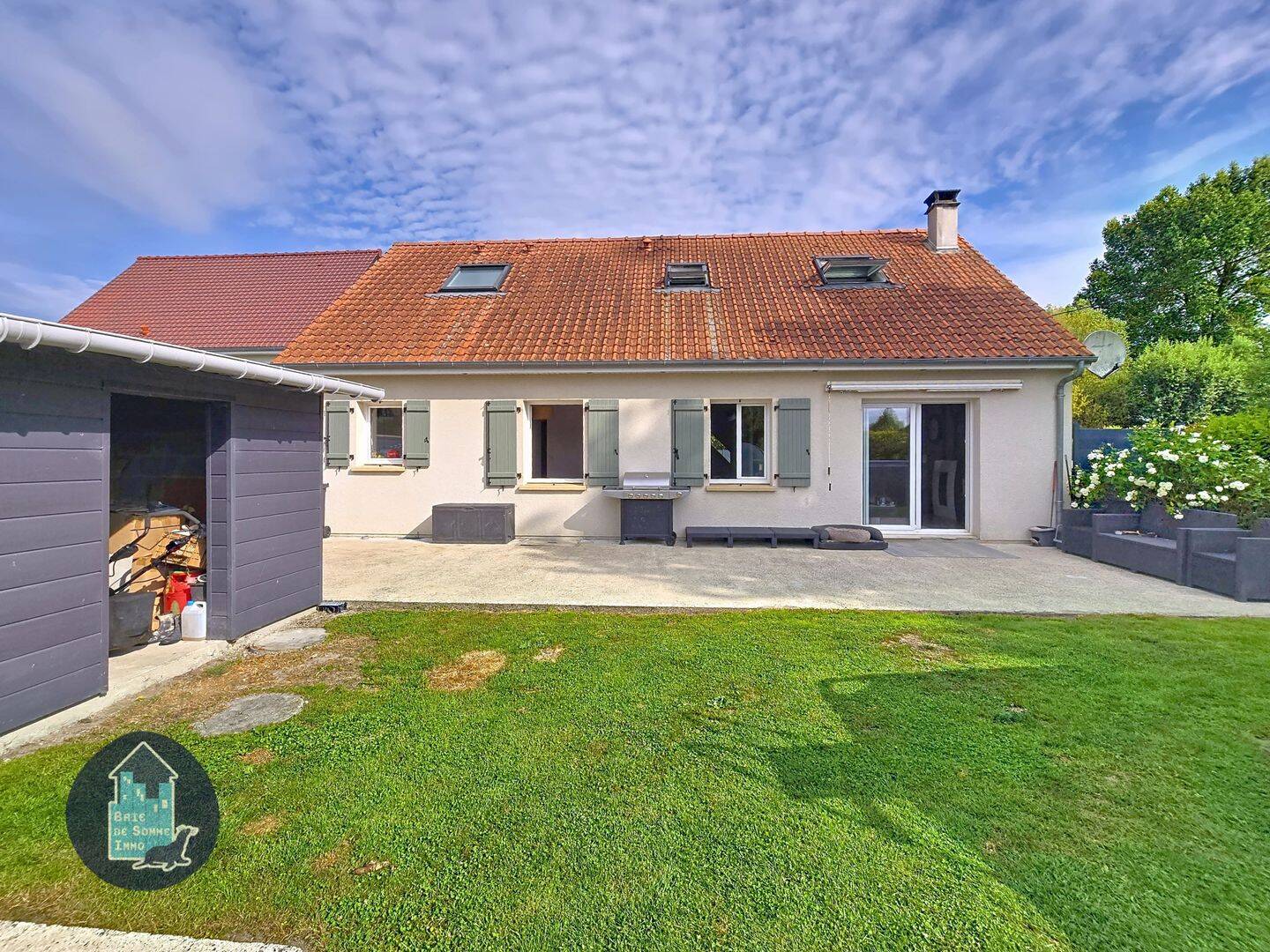 Maison 6 pièces 112 m² · à Favières · 112 m² · 332 800 €