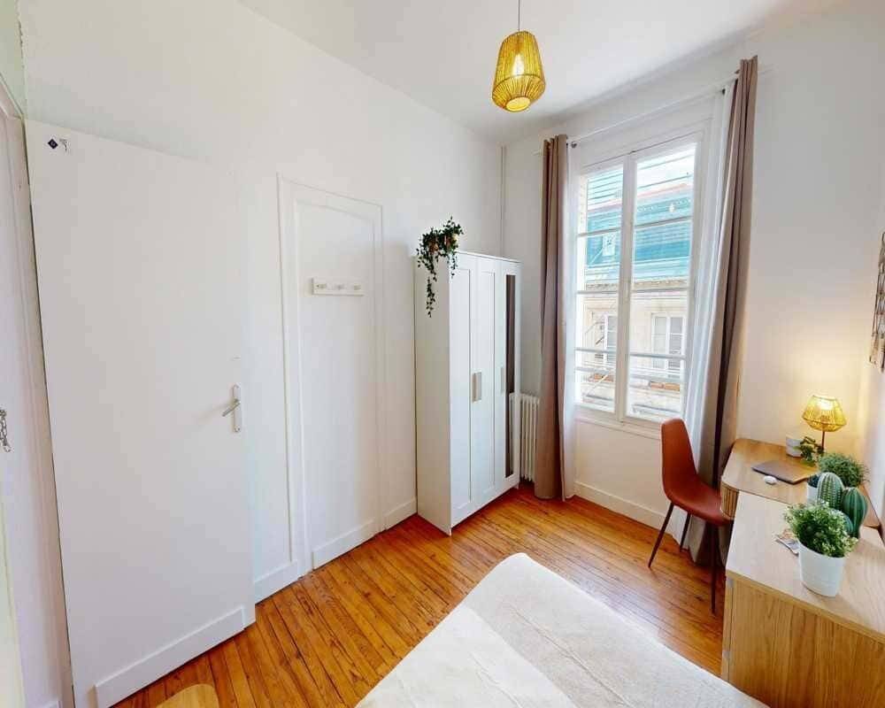 Chambre dans le Rue du Jardin public - Colocation — 2
