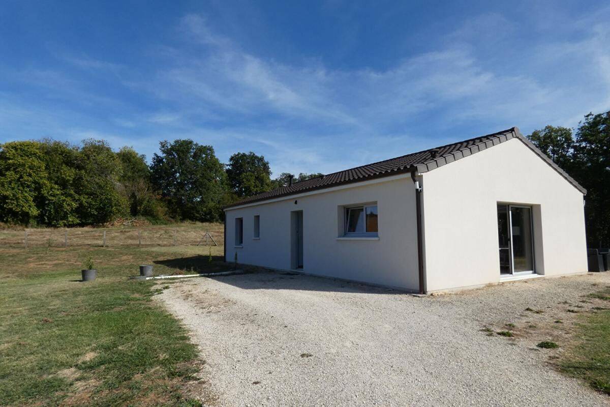 Maison 4 pièces 96 m² · à Salignac-Eyvigues · 96 m² · 229 000 €