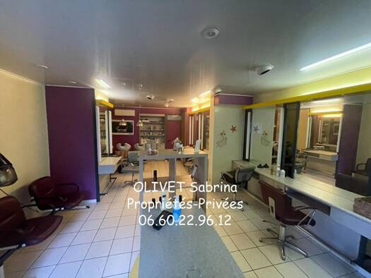 Immeuble à vendre 97 000 € 72 m² La Cavee Grand-Couronne 76530