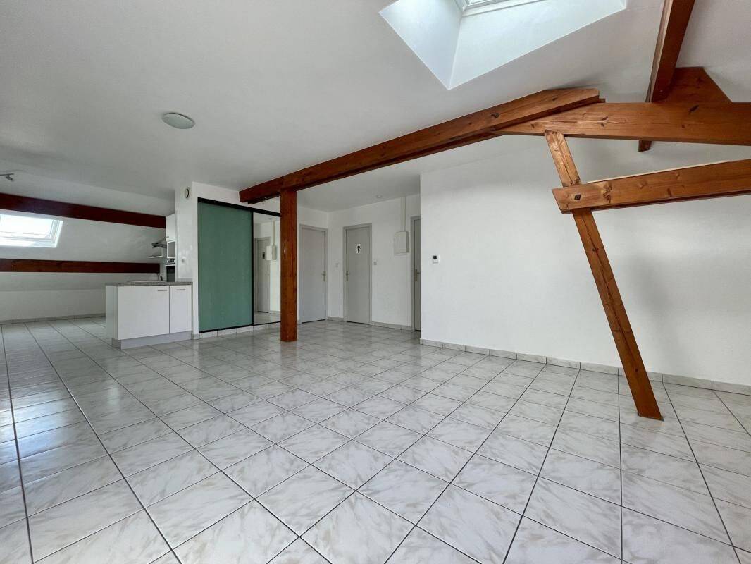 Appartement 3 pièces 77 m² · à Épinal · 76,5 m² · 575 €/mois