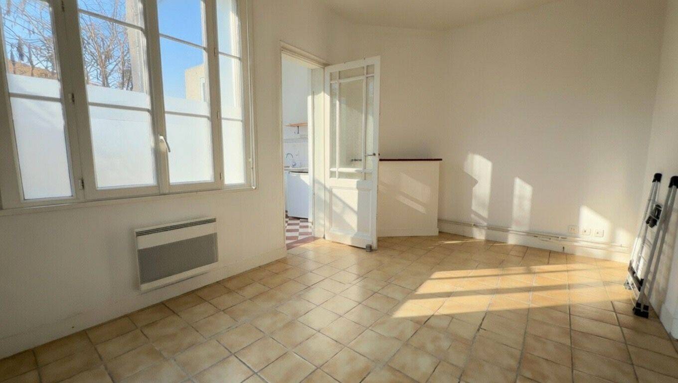 Appartement 1 pièce 30 m² · à Bordeaux · 29,9 m² · 660 €