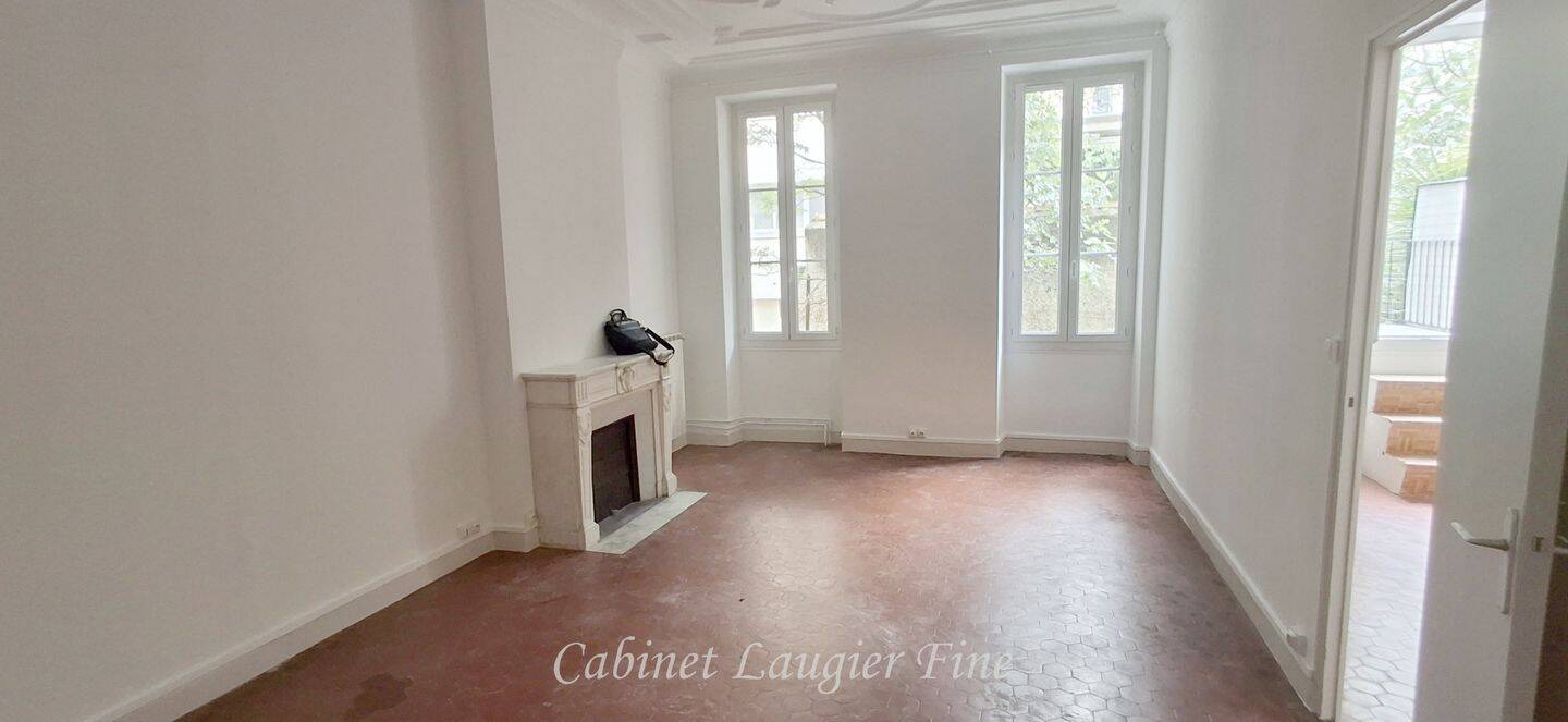 Appartement 3 pièces 74 m² · à Marseille 4ème Arrondissement · 74 m² · 1 005 €/mois