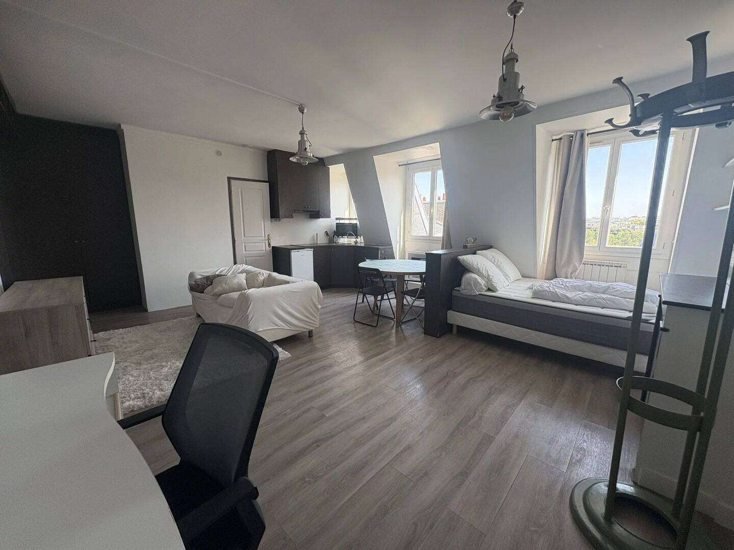 Appartement 1 pièce 34 m² · à Paris 16ème Arrondissement · 34,1 m² · 1 300 €