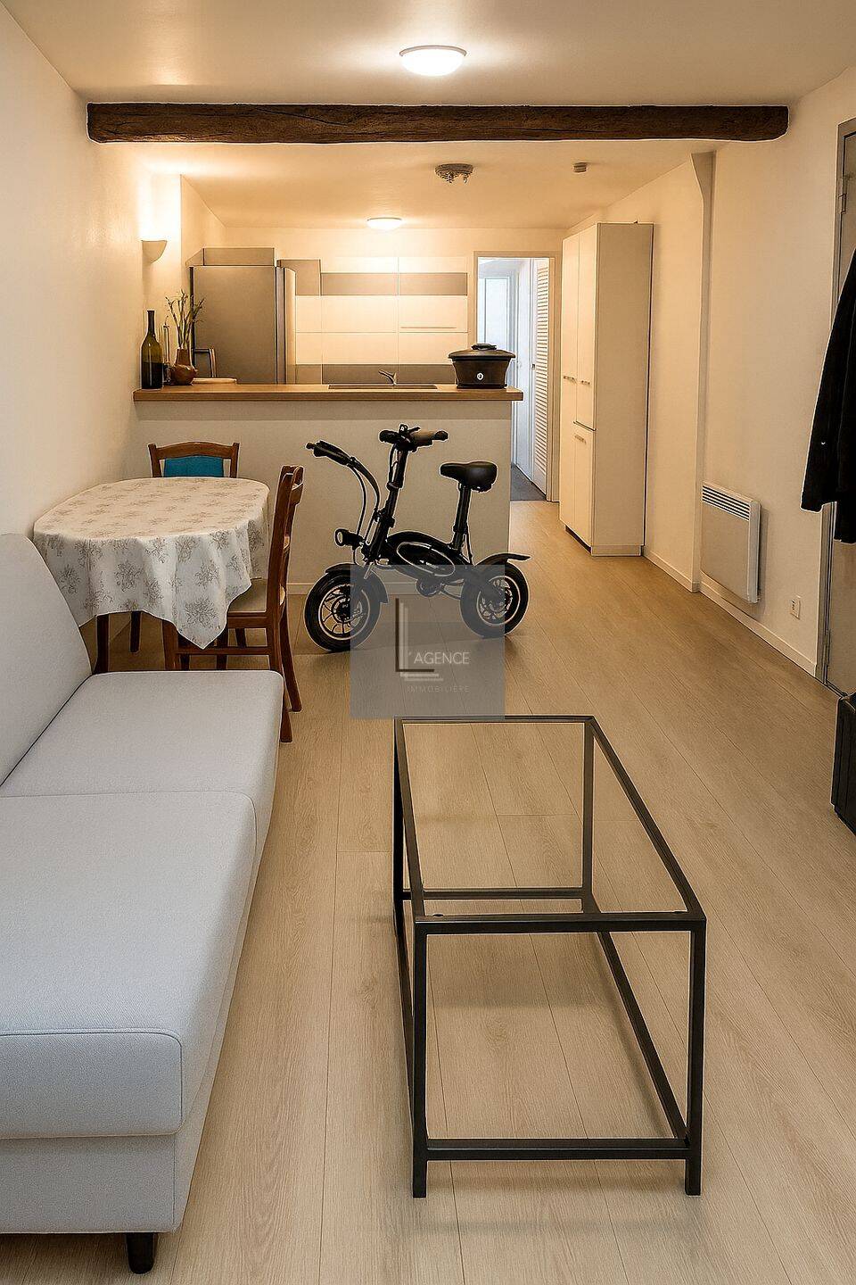 Appartement 1 pièce 30 m² · à Aubagne · 30,4 m² · 60 000 €