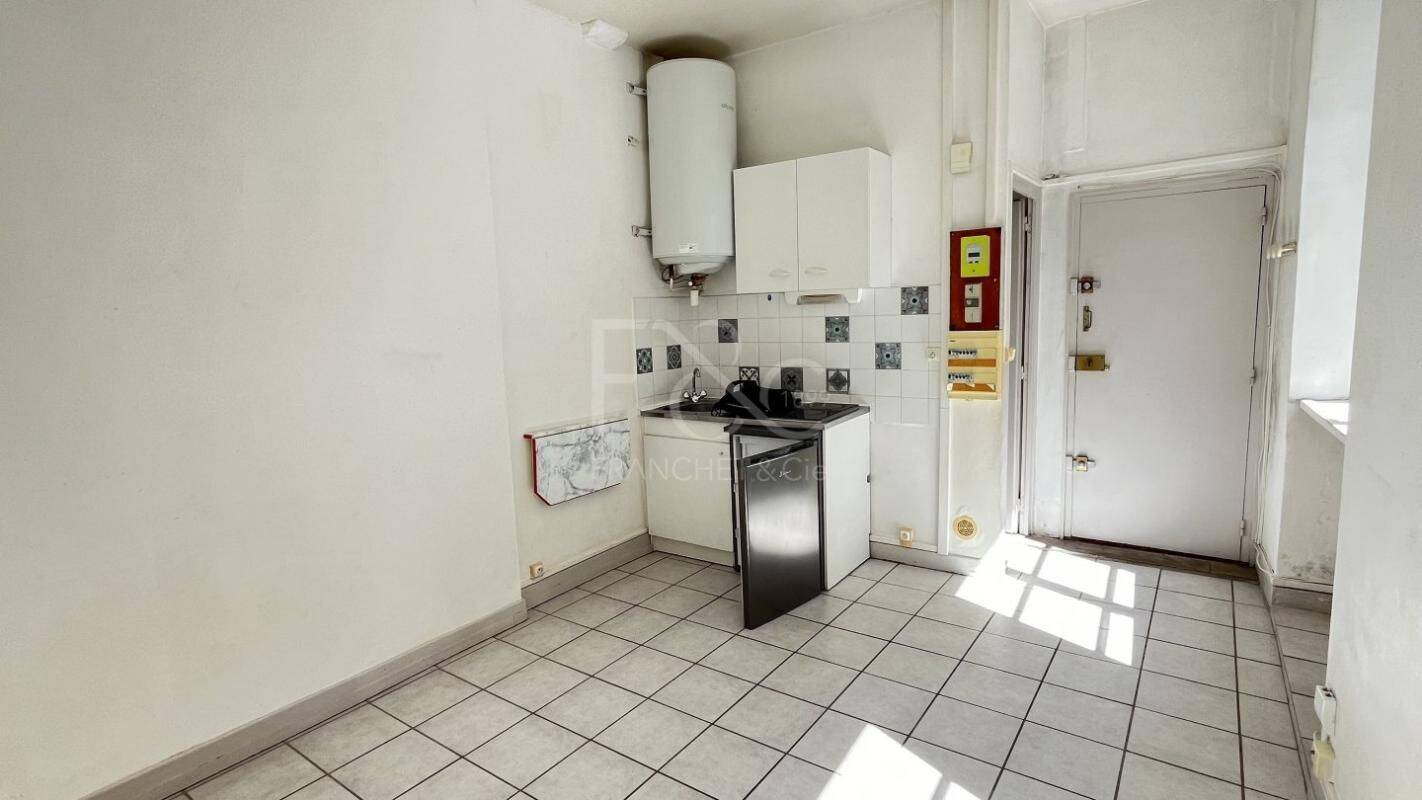 Appartement 1 pièce 18 m² · à Lyon 2ème Arrondissement · 18 m² · 514 €