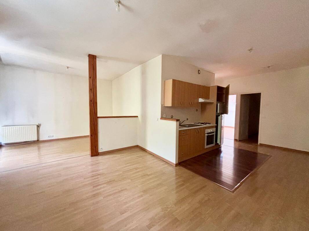 Appartement 2 pièces 54 m² · à Épernay · 53,9 m² · 610 €
