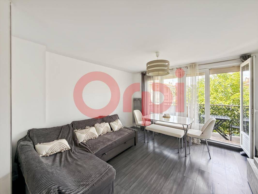 Appartement 4 pièces 63 m² · à Bron · 63 m² · 1 400 €/mois