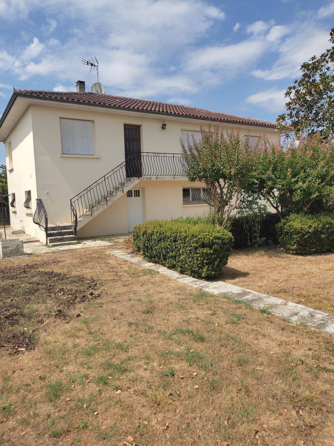 Maison 5 pièces 123 m² · à Pavie · 123 m² · 170 000 €