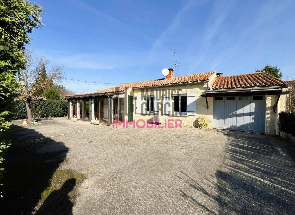 Maison 4 pièces 100 m² · à L'Isle-sur-la-Sorgue · 100 m² · 339 000 €