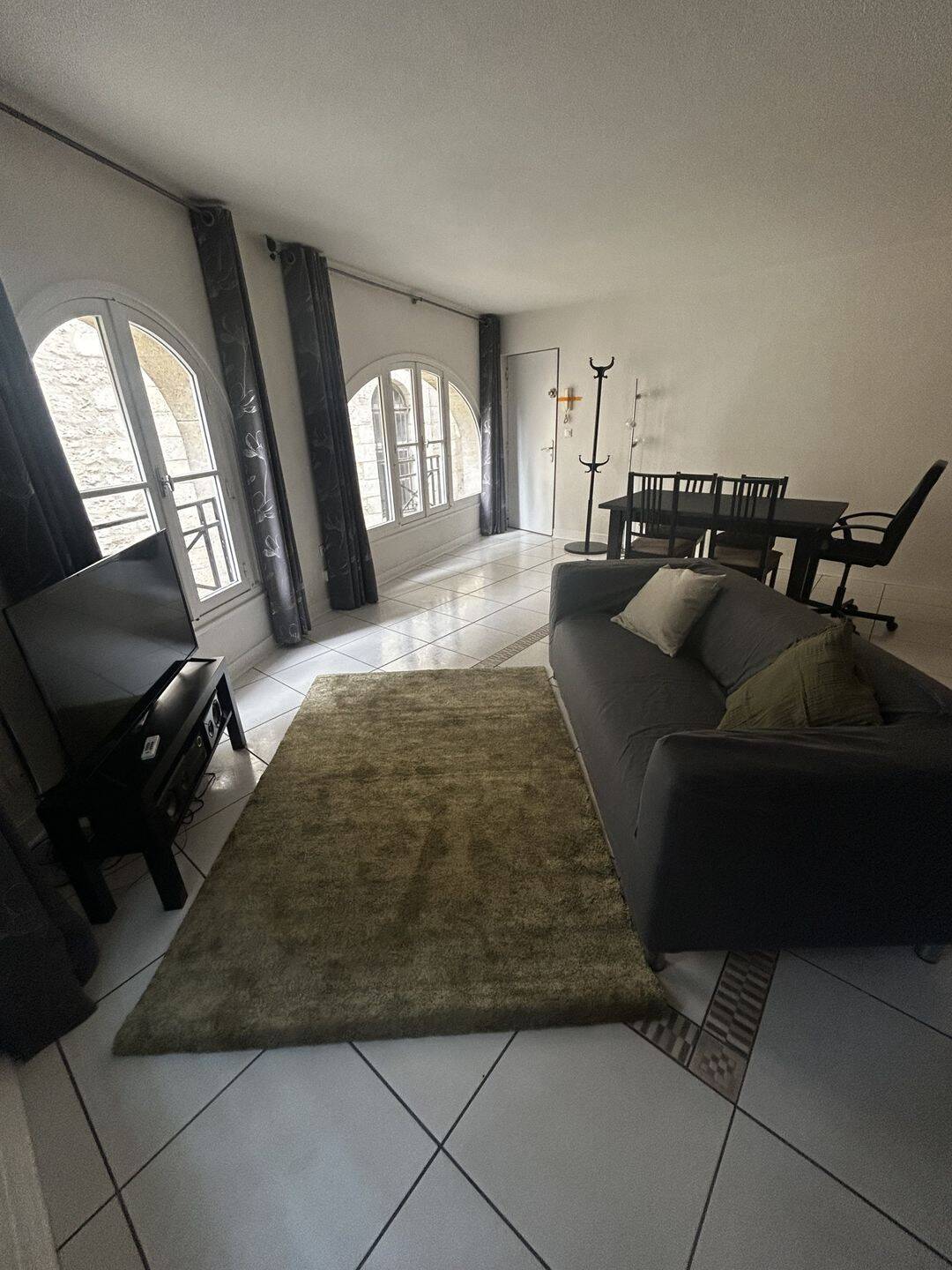 Appartement 2 pièces 45 m² · à Bordeaux · 45,3 m² · 906 €/mois