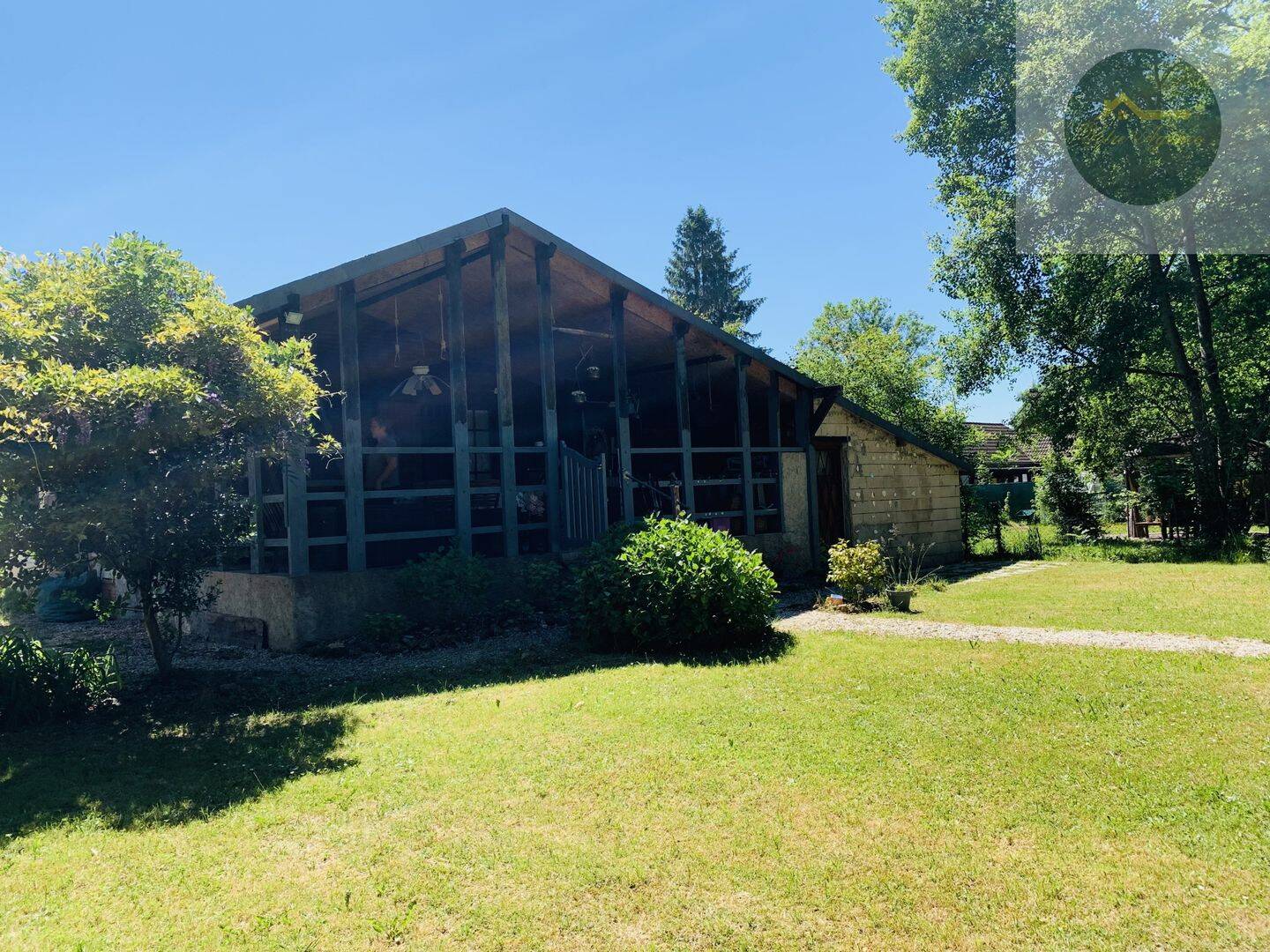 Maison 4 pièces 99 m² · à Bazoches-sur-le-Betz · 99 m² · 96 000 €