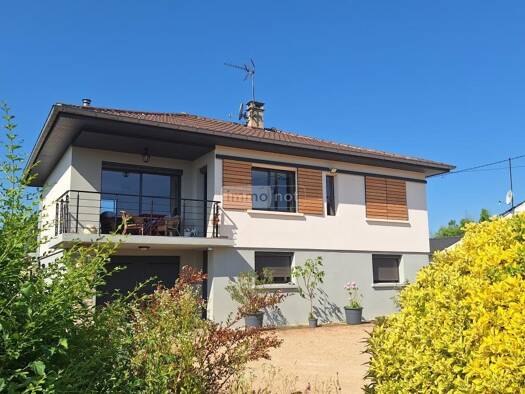 Maison à vendre 285 000 € 4 pièces 3 chambres 116 m² 1 195 m² de terrain Pont-de-Vaux 01190