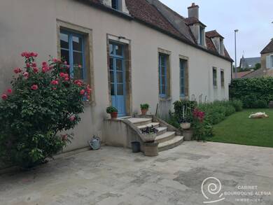 Hôtel particulier à vendre 495 000 € 15 pièces 5 chambres 450 m² 450 m² de terrain Semur en Auxois 21140