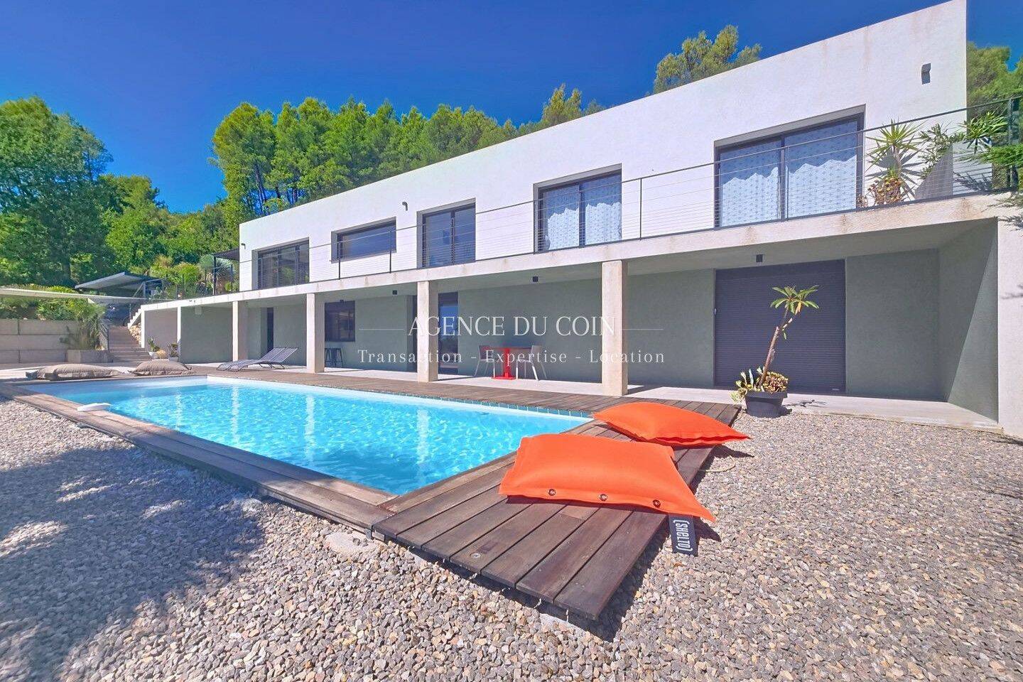 Maison 6 pièces 215 m² · à Draguignan · 215 m² · 935 000 €