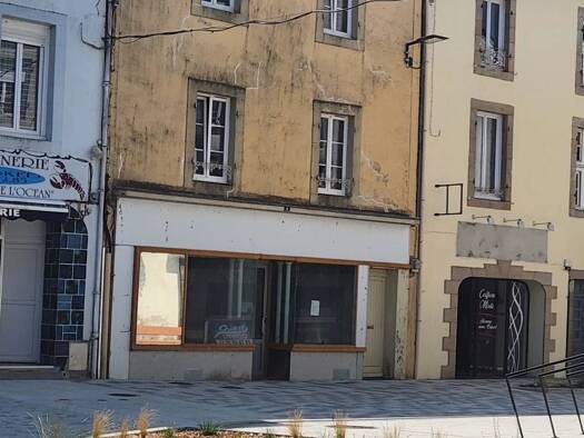 Immeuble à vendre 97 000 € 160 m² Ouest Carhaix-Plouguer 29270
