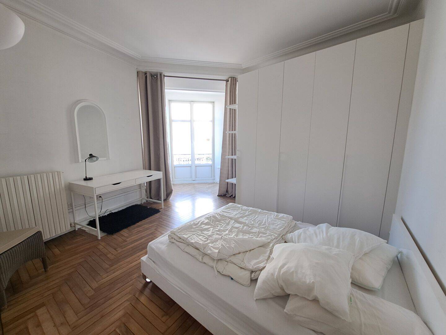 APPARTEMENT T4 NON MEUBLE NANTES — 8