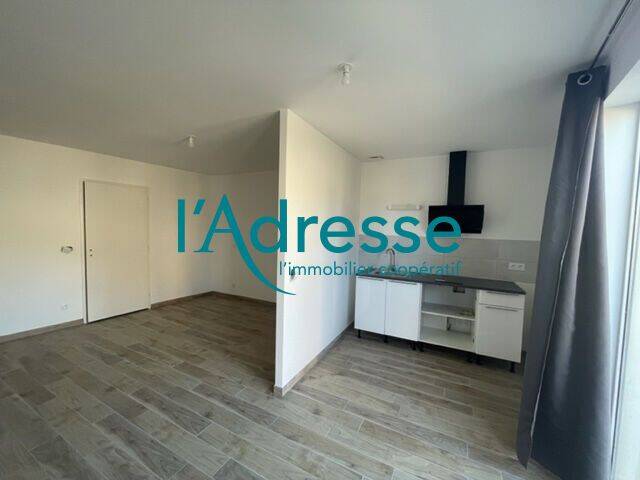 Appartement 1 pièce 27 m² · à Soudan · 27 m² · 376 €
