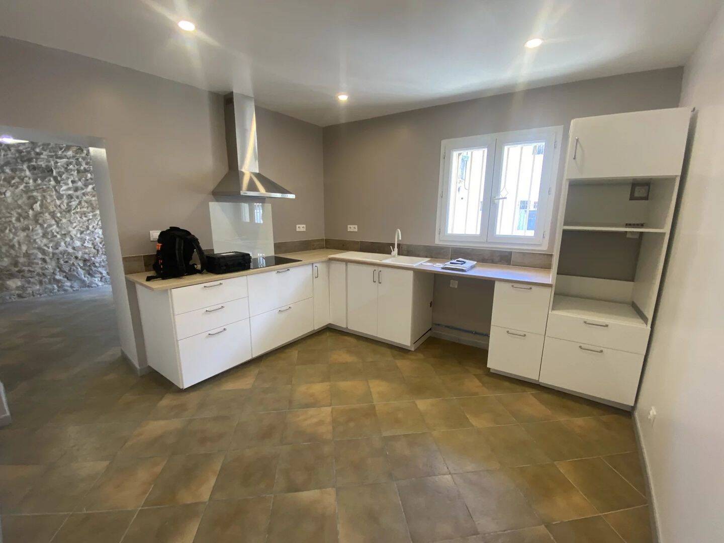 Appartement 2 pièces 73 m² · à Nîmes · 73 m² · 680 €
