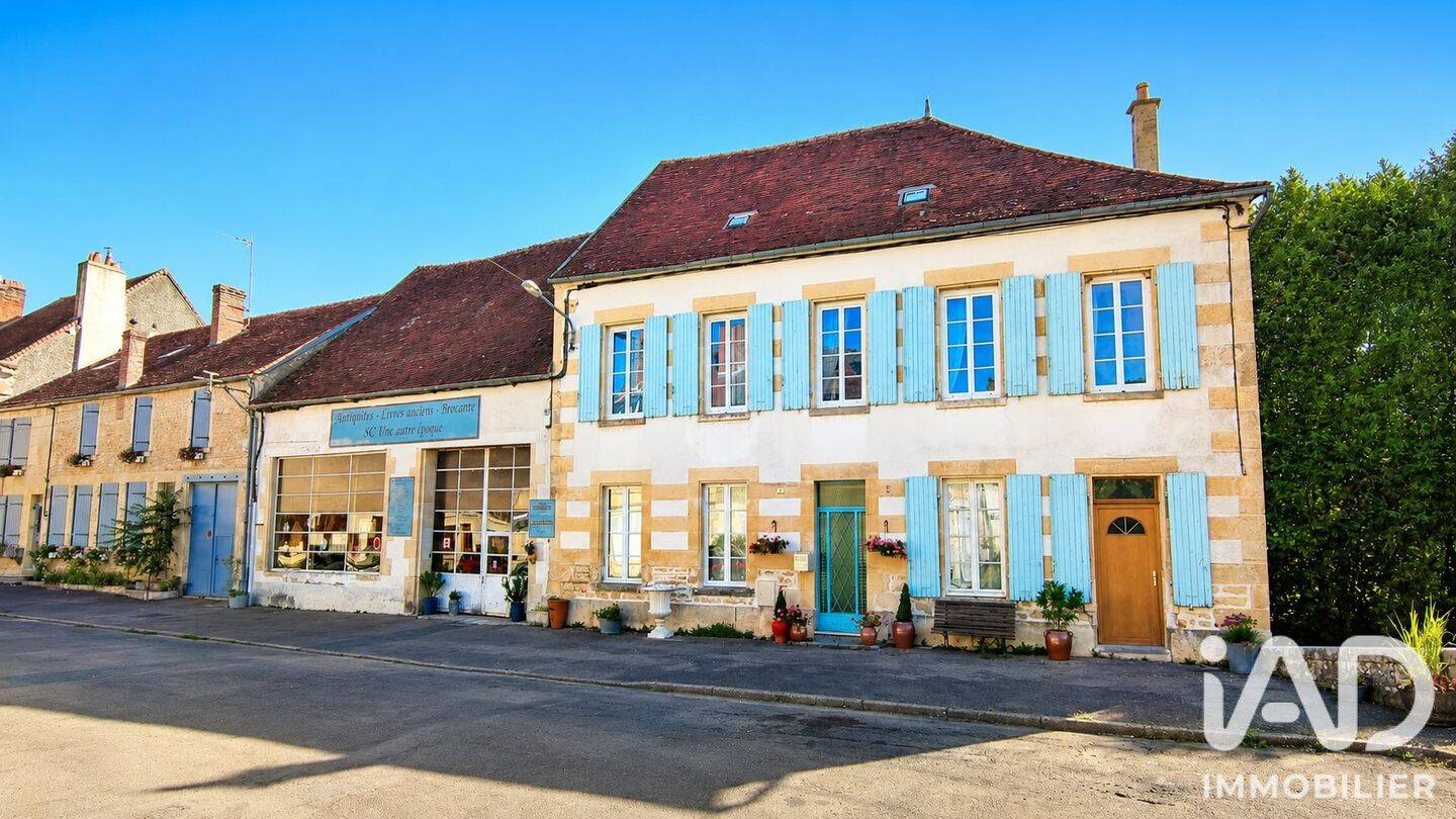 Maison 6 pièces 180 m² · à Donzy · 179,7 m² · 249 000 €