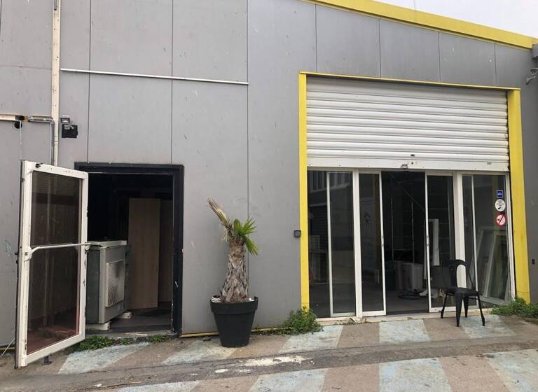 Local commercial à louer 1 850 € Coopérative Agde 34300