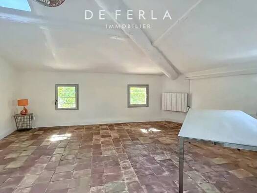 Appartement à vendre 299 000 € 4 pièces 3 chambres 88 m² 2 étages Les Milles Aix-en-Provence 13290