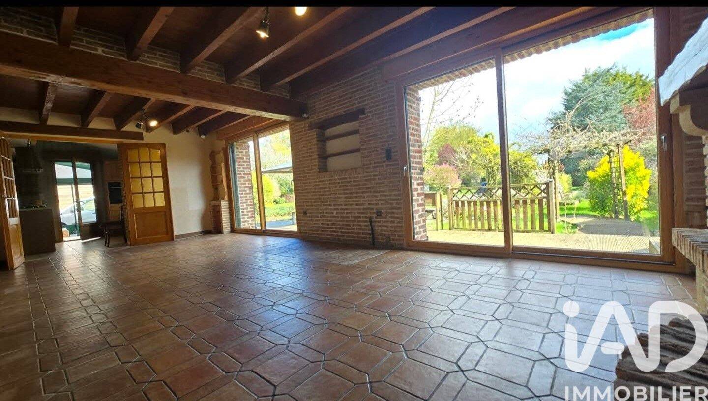 Maison 5 pièces 172 m² · à Lestrem · 172 m² · 398 000 €