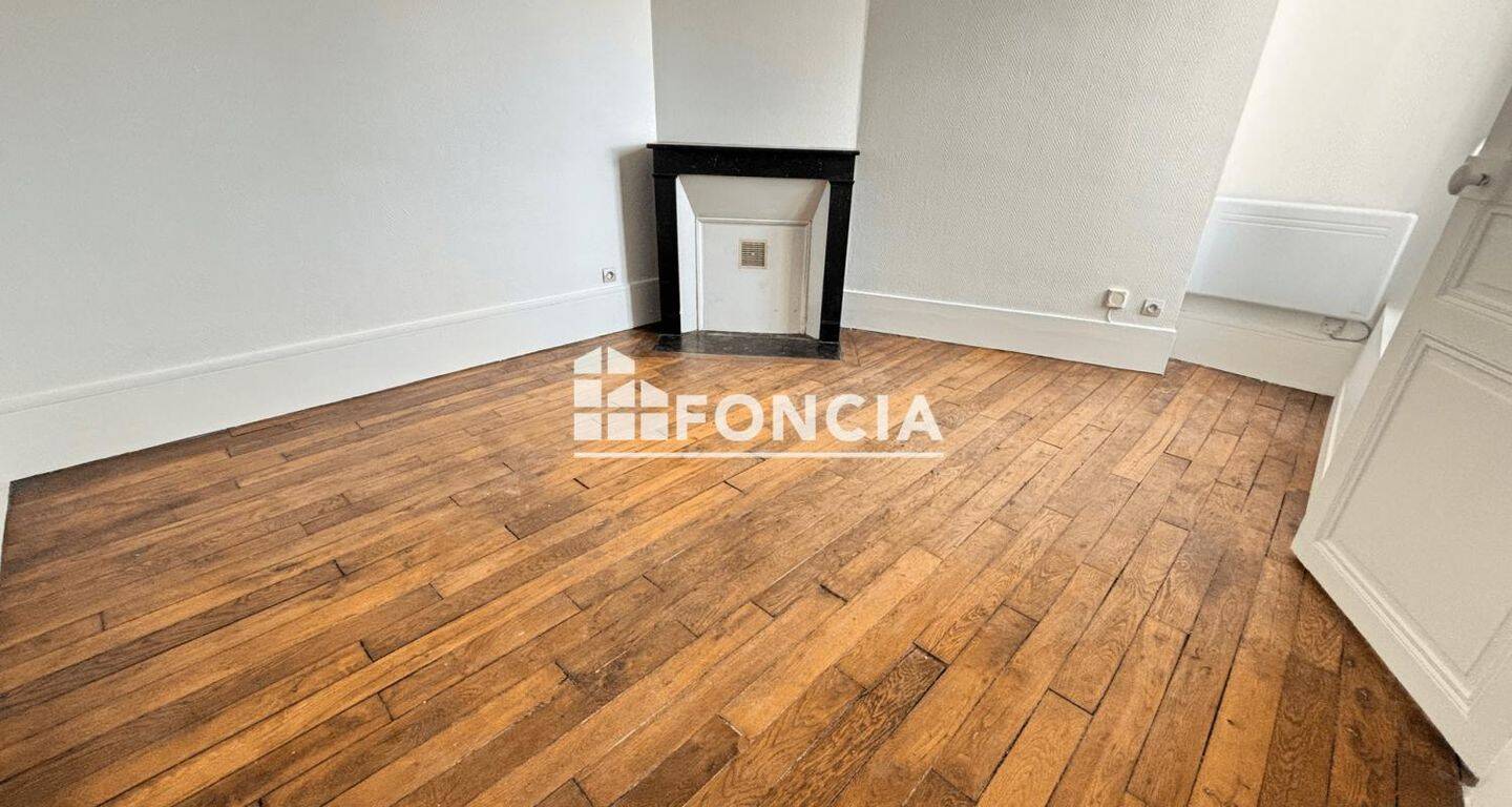 Appartement 2 pièces 40 m² · à Issy-les-Moulineaux · 40 m² · 991 €/mois