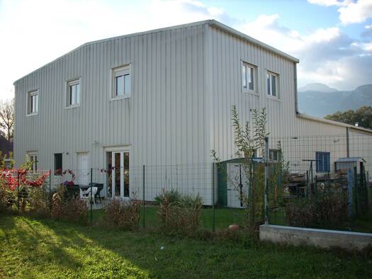 Maison à louer 1 900 € 5 pièces 4 chambres 130 m² 200 m² de terrain Brignoud Villard-Bonnot 38190