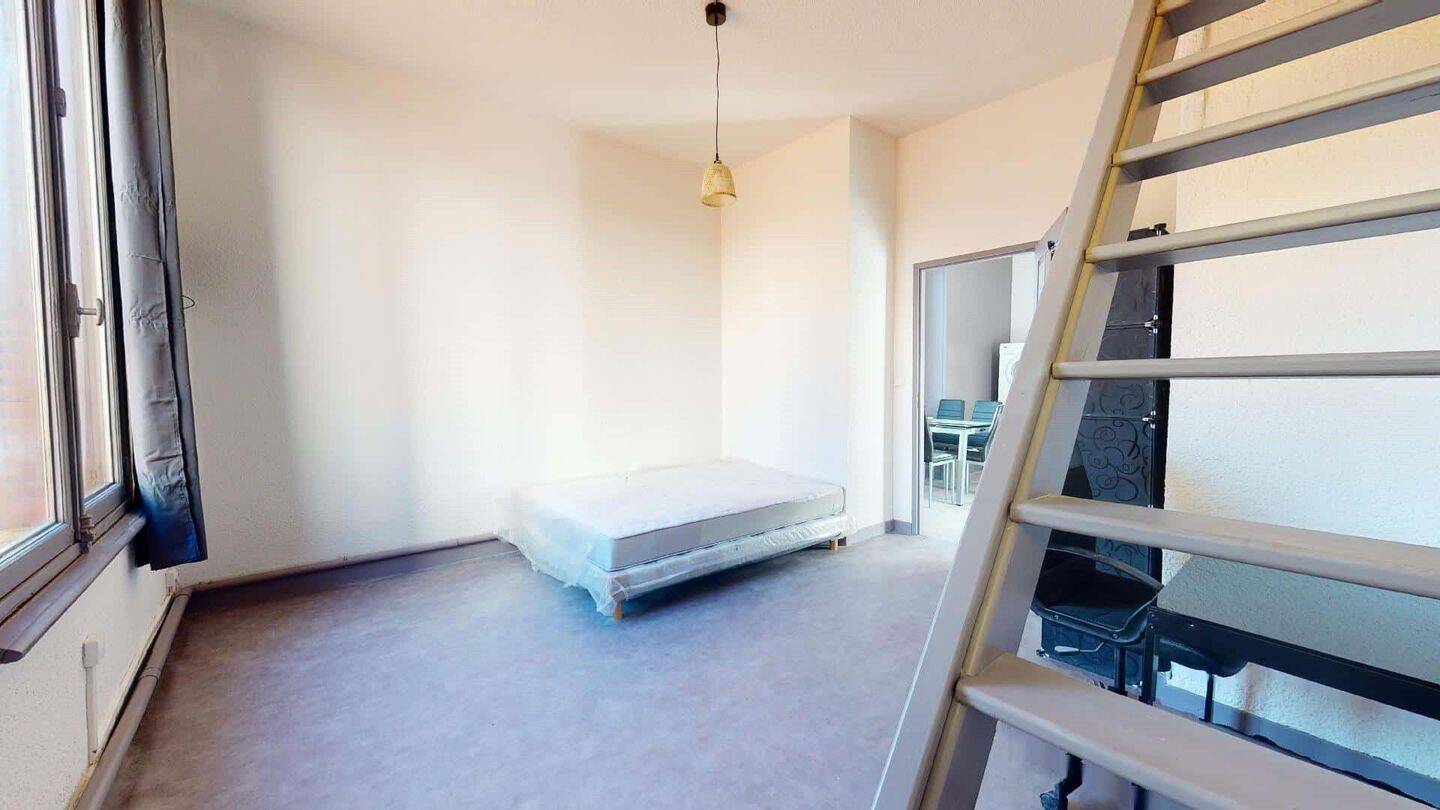 Appartement 1 pièce 15 m² · à Clermont-Ferrand · 15 m² · 390 €
