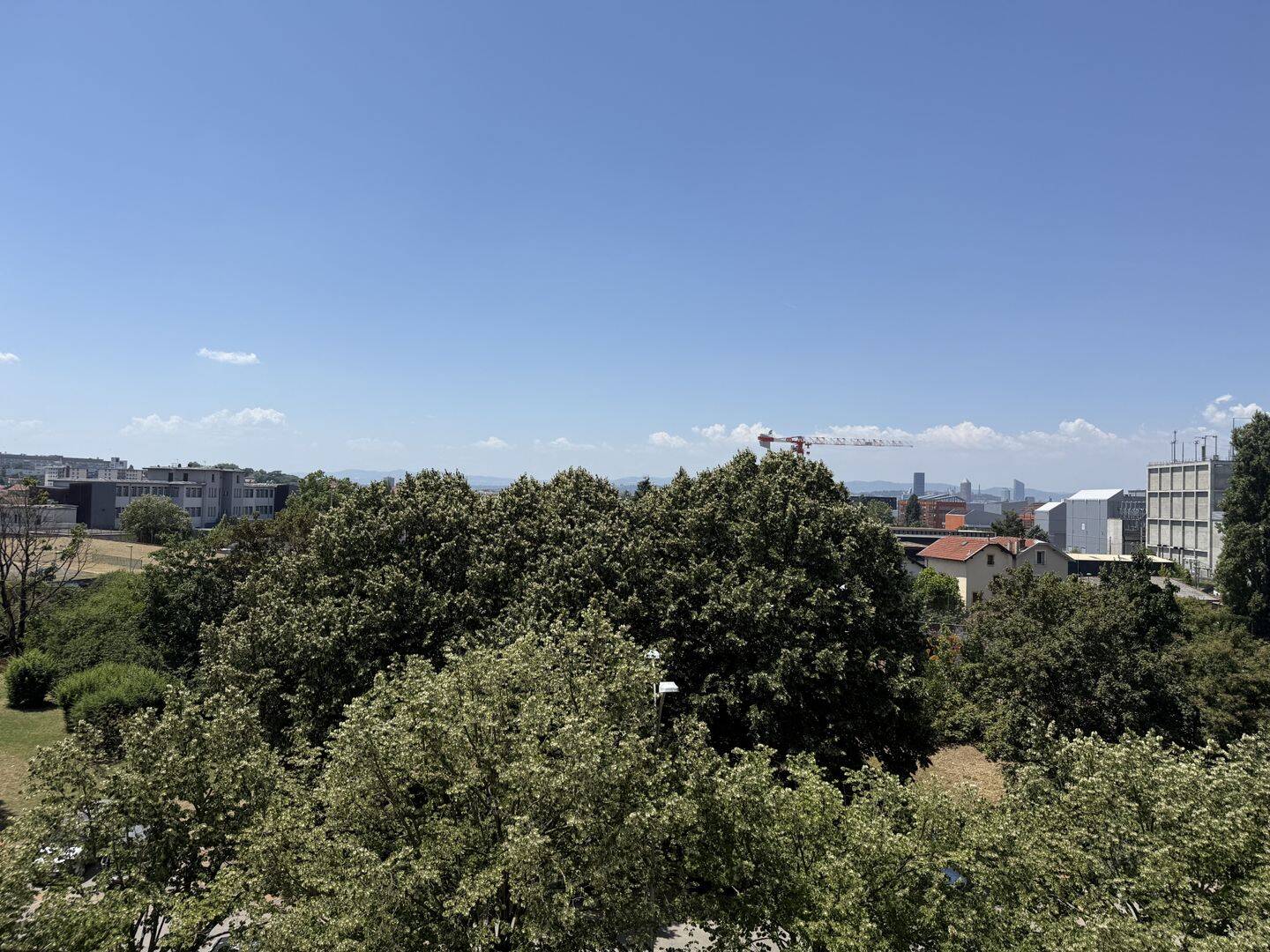 Appartement 3 pièces 70 m² · à Villeurbanne · 70,4 m² · 135 000 €