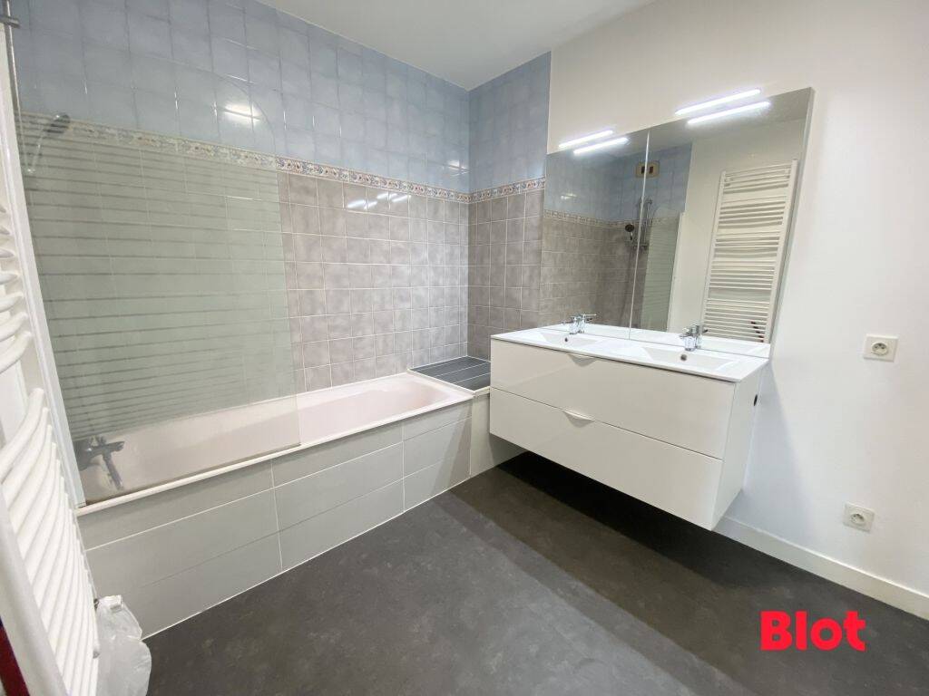 A LOUER / RENNES - CLEUNAY - T3 - 72.33m² - 794EUR CC - BALCON & — 6