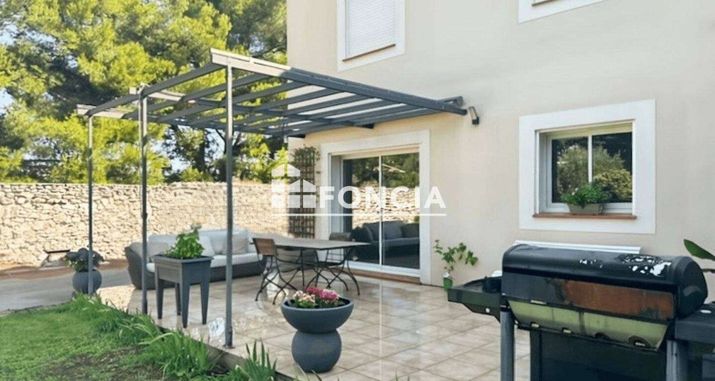 Maison 6 pièces 196 m² · à Les Pennes-Mirabeau · 196 m² · 820 000 €