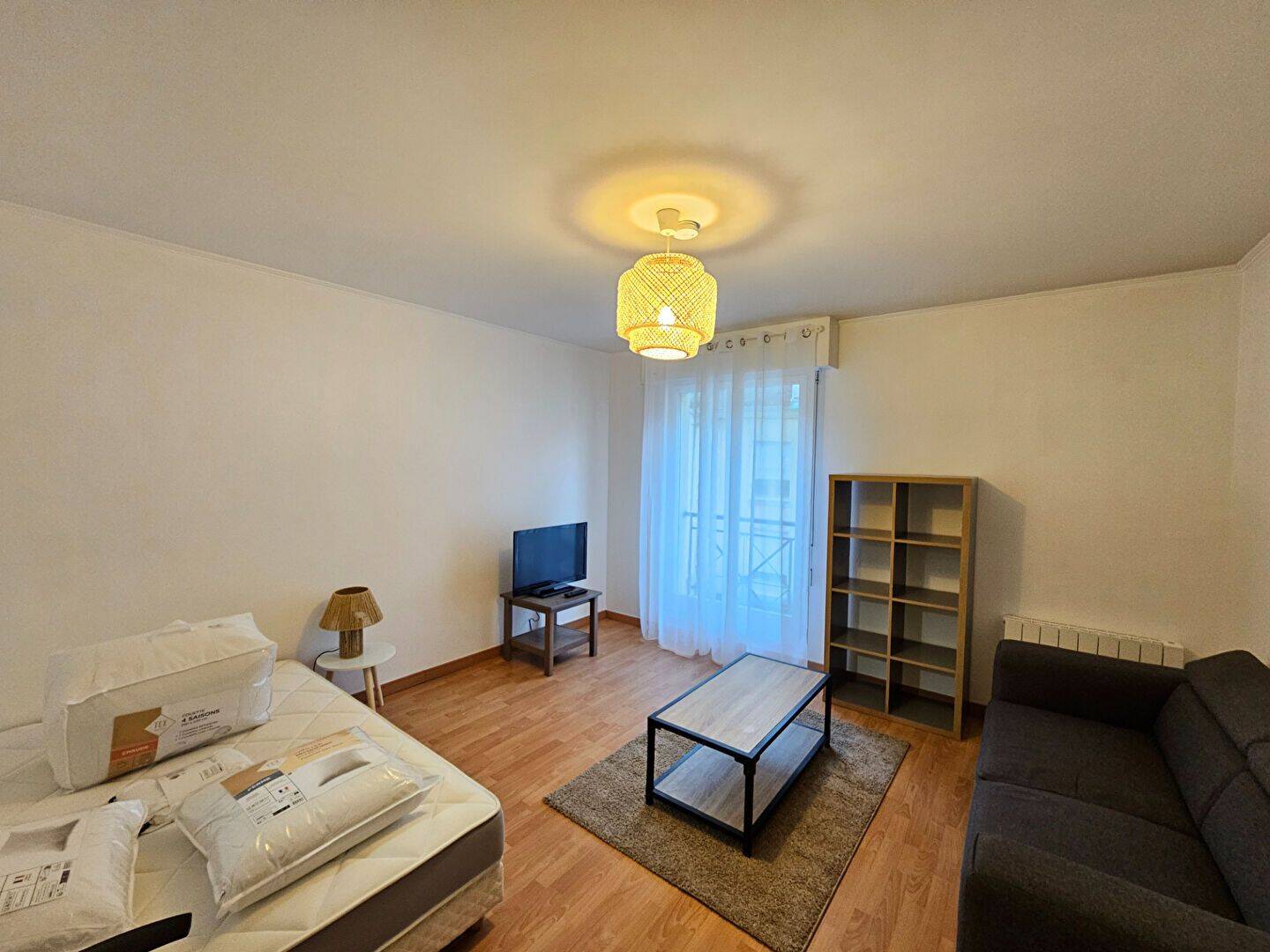 Appartement 1 pièce 28 m² · à Compiègne · 28,4 m² · 635 €/mois