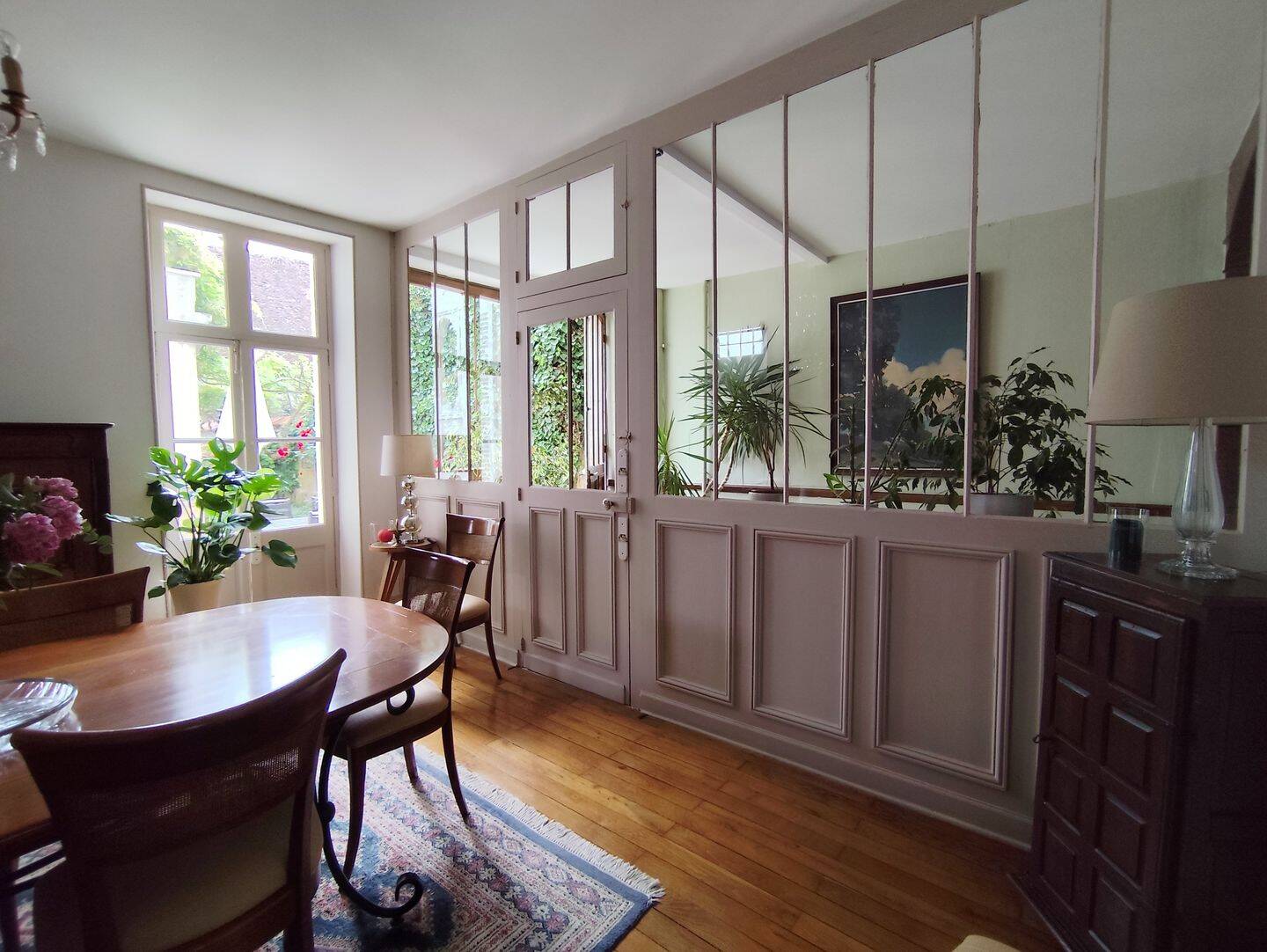 Maison 6 pièces 245 m² · à Saint-Amand-Montrond · 245 m² · 324 400 €
