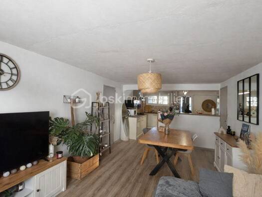 Maison à vendre 180 000 € 7 pièces 4 chambres 175 m² 340 m² de terrain Villegailhenc 11600