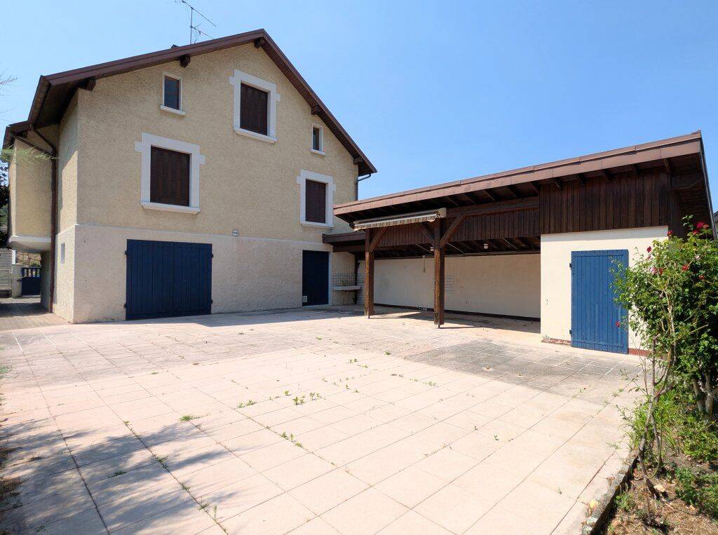 Maison 5 pièces 104 m² · à Cognin · 104 m² · 1 462 €