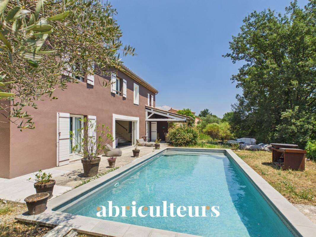 Maison 6 pièces 200 m² · à Callian · 200 m² · 779 000 €