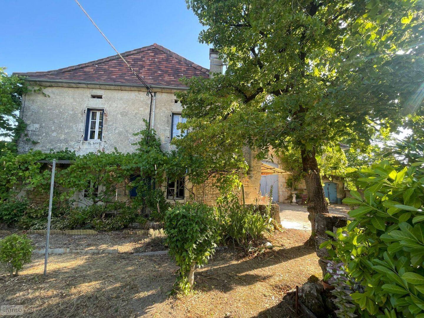 Maison 5 pièces 129 m² · à Bourg-des-Maisons · 129 m² · 250 000 €