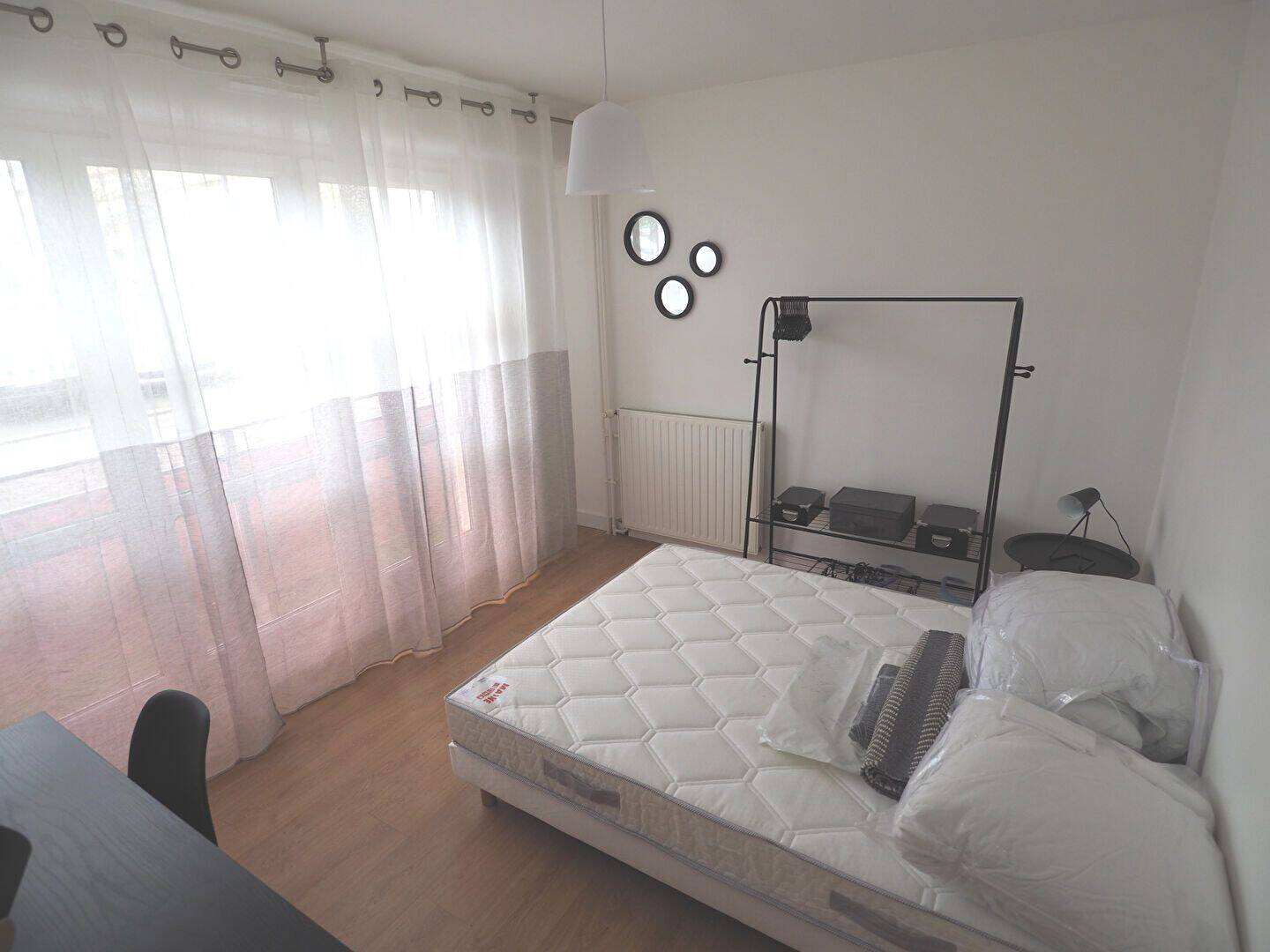 Appartement 5 pièces 102 m² · à Nantes · 102 m² · 450 €/mois