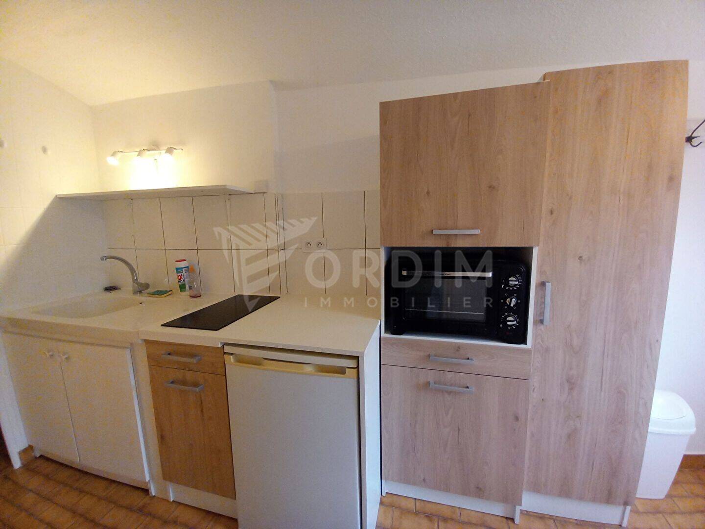 Appartement 1 pièce 23 m² · à Avallon · 22,7 m² · 315 €/mois
