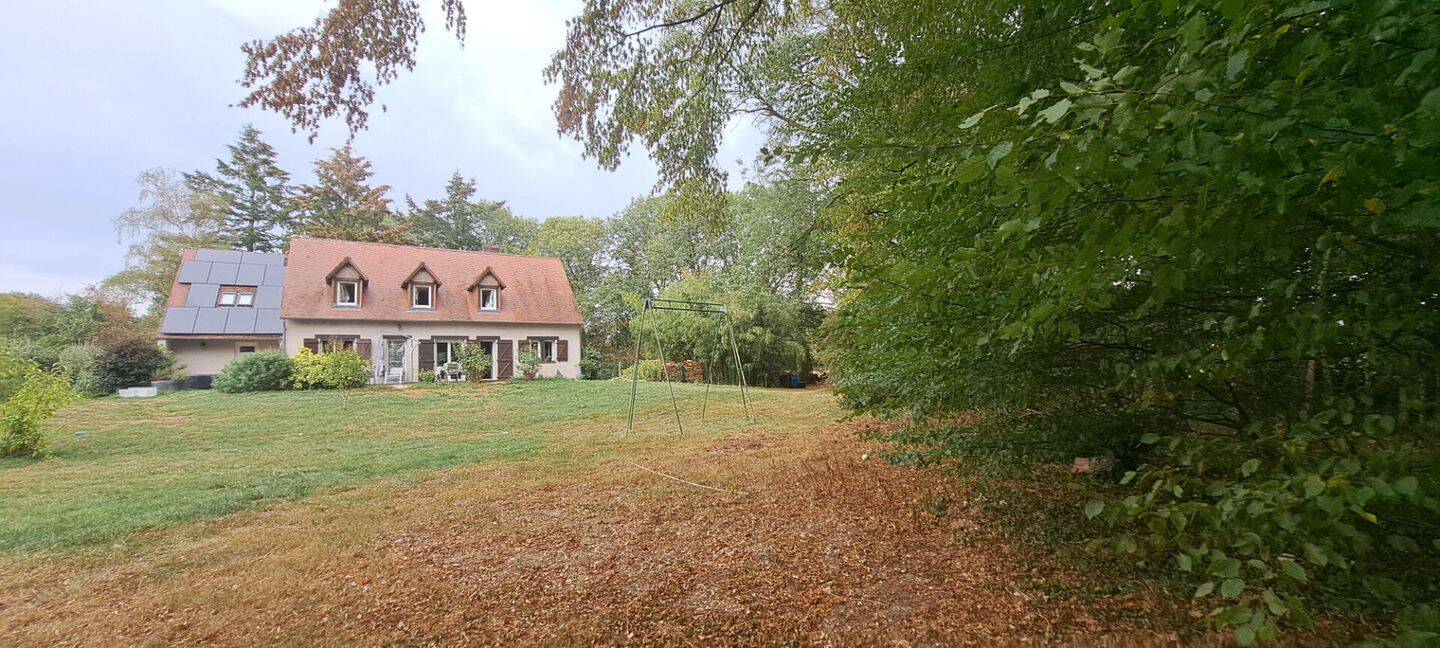 Maison 7 pièces 150 m² · à Henrichemont · 149,6 m² · 299 000 €