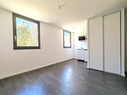 Appartement à vendre 125 000 € 1 pièce 22,7 m² RDC/5 La Villette Lyon 3ème arrondissement 69003