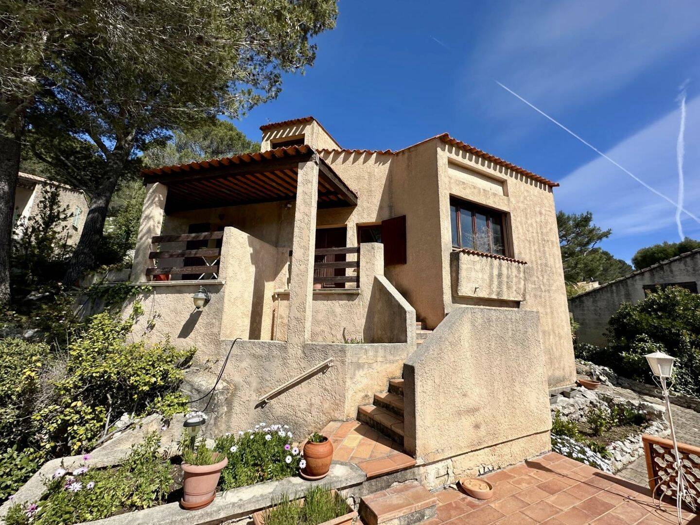 Maison 4 pièces 134 m² · à Carnoux-en-Provence · 134 m² · 479 000 €