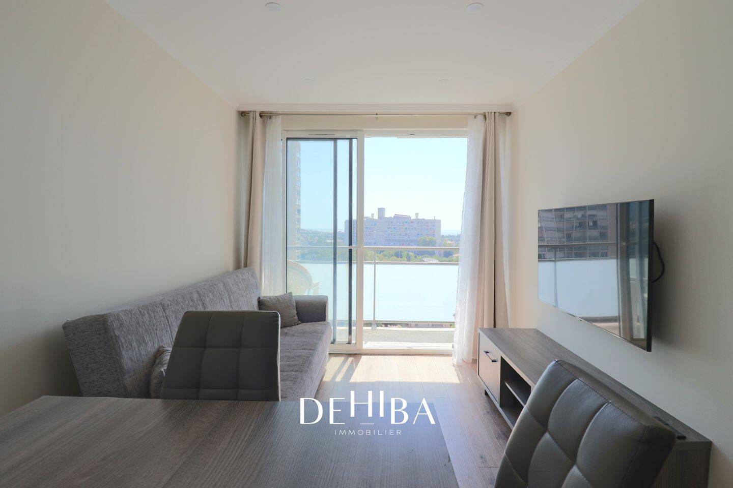 1 pièce 73 m² · à Marseille 9ème Arrondissement · 73 m² · 570 €