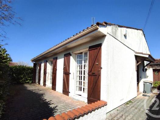 Maison de plain-pied à vendre 145 000 € 5 pièces 3 chambres 93 m² 297 m² de terrain Castres 81100